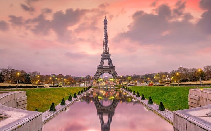 Paris Self-Guided Walking Tour on Mobile App Image 3