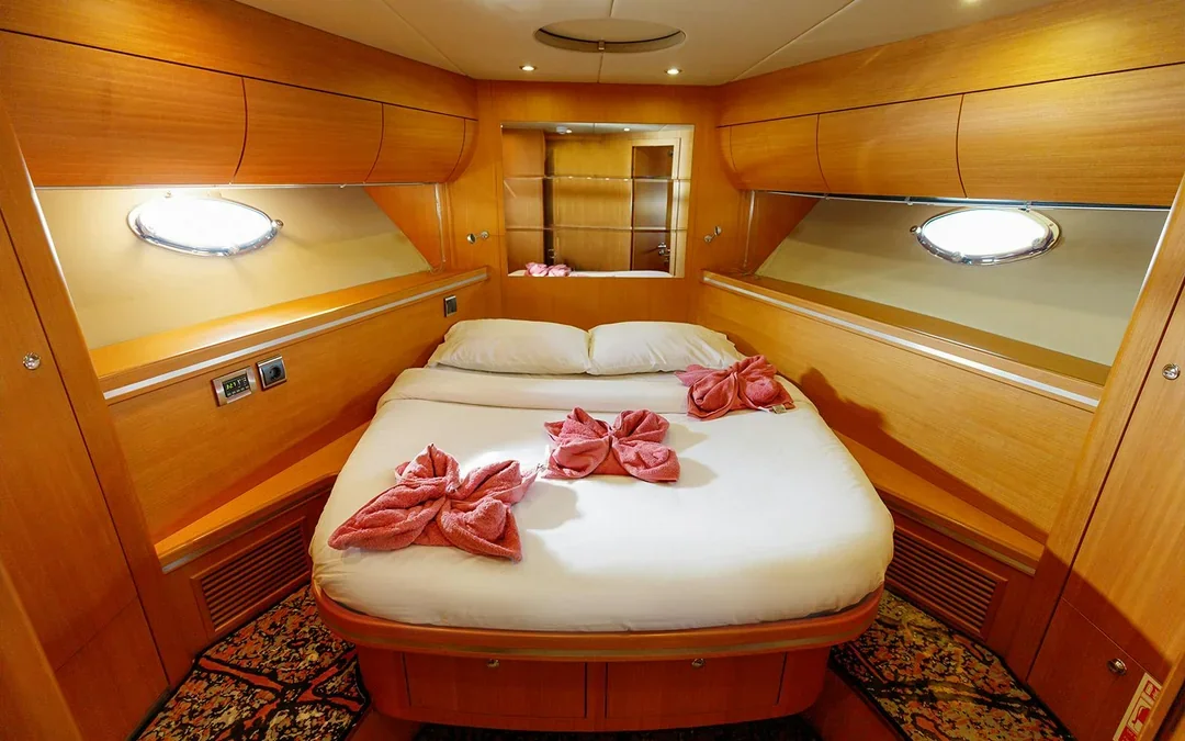 Party at Sea: Luxury Private Yacht Rental from Dubai Harbour Image 5