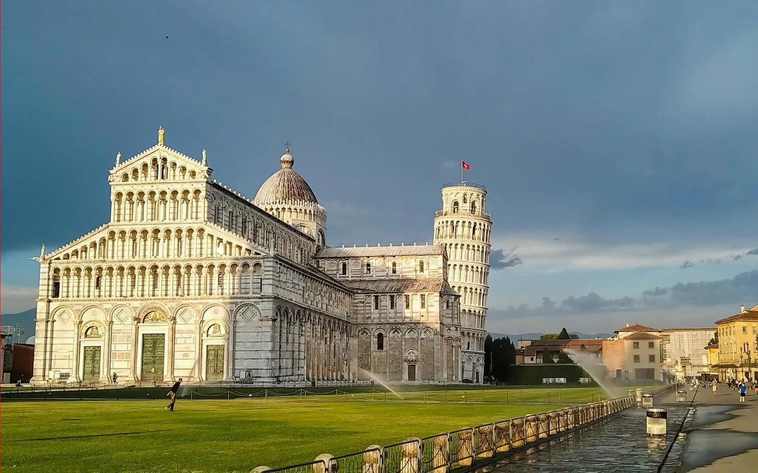 Pisa Walking Tour with Cathedral & Leaning Tower Tickets Image 3