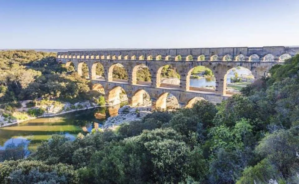 Pont du Gard and museum entry ticket with audio guide