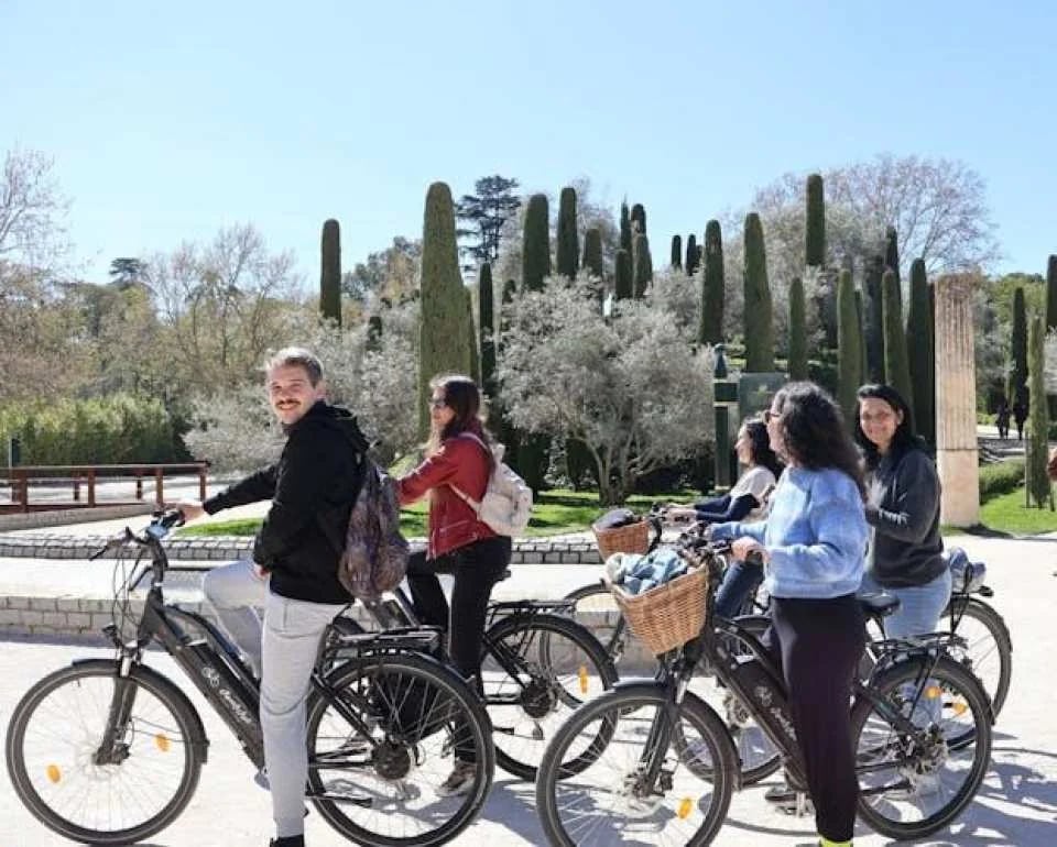 Prado Museum guided tour with optional tapas or e-bike ride