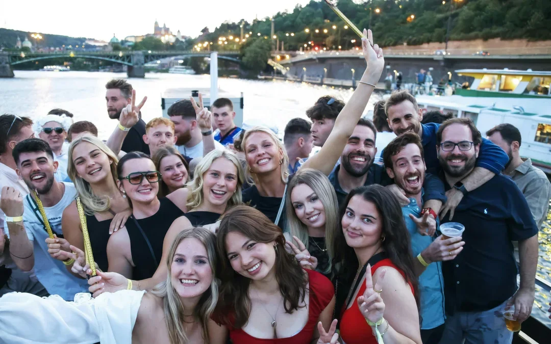 Prague Boat Party with After-Party at EPIC Image 8