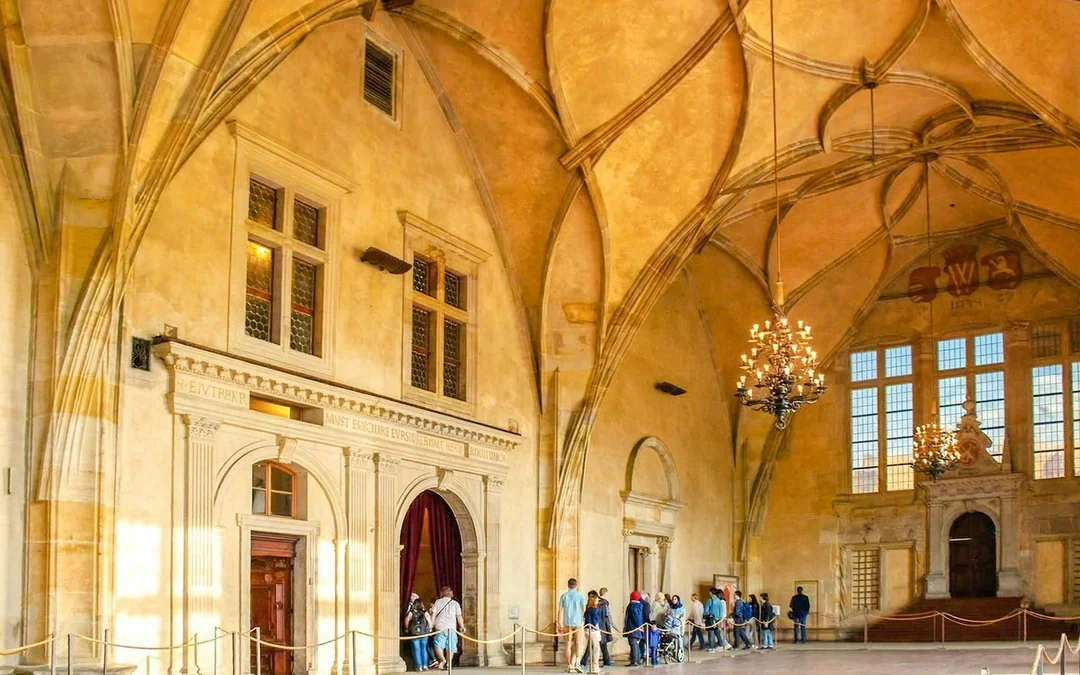 Prague Castle Ticket + Opt. Interior Audioguide + Opt. 20 min Introduction Image 9