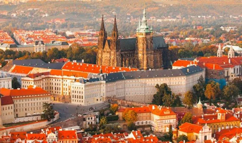 Prague city cruise