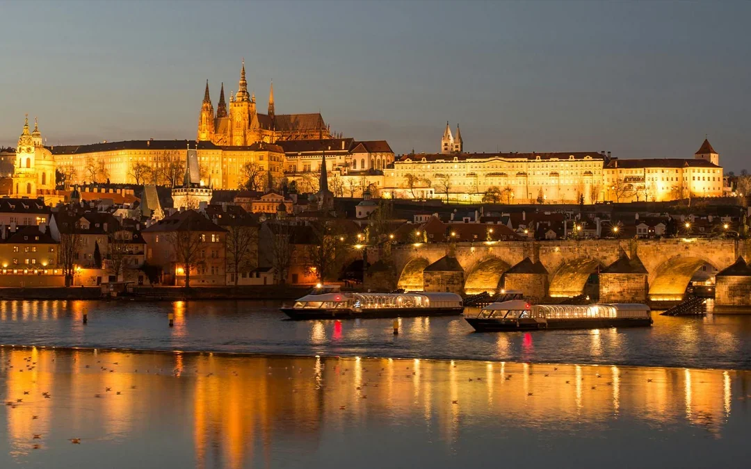Prague Dinner Cruise with Live Music Image 5