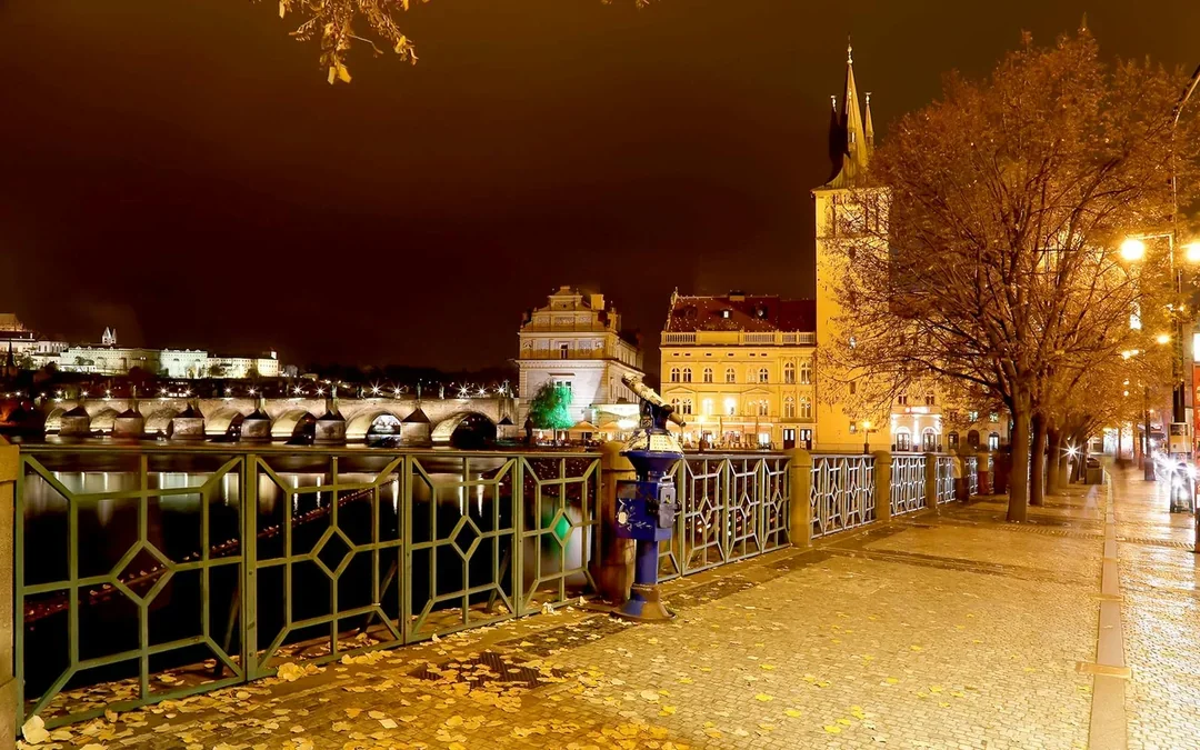 Prague Evening Ghost Tour with Museum Entry Tickets Image 6