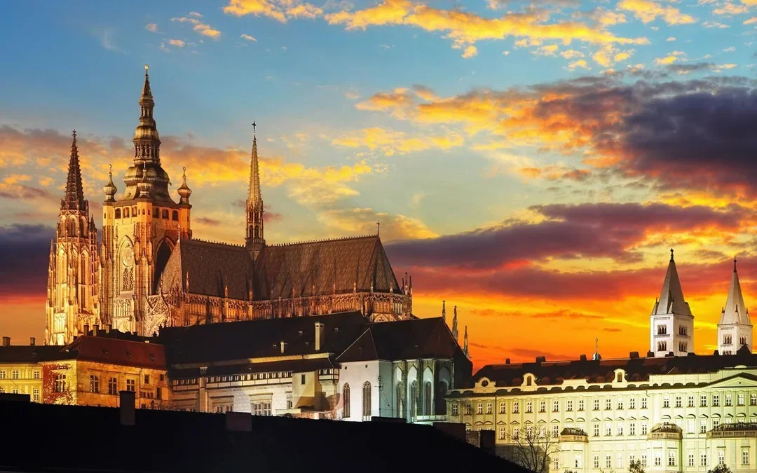 Prague Evening River Cruise with Prosecco Image 10
