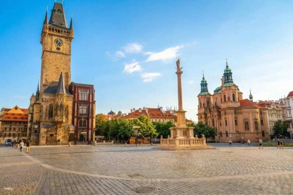 Prague National Museum Ticket and Online City Tour Audio Guide