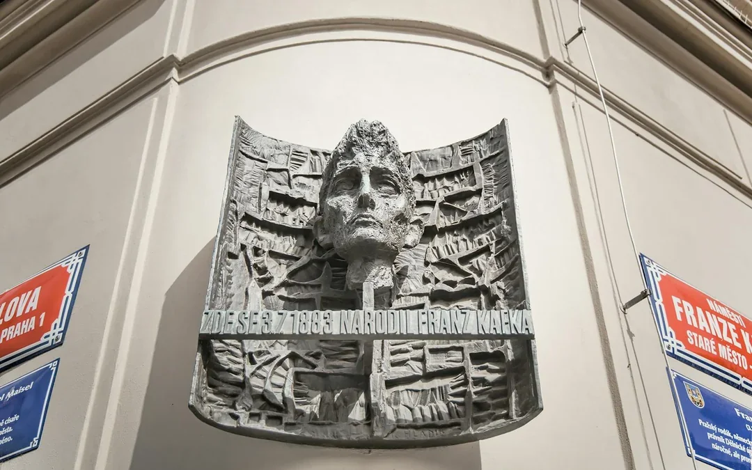 Prague Old Town & Jewish Ghetto Highlights Tour Image 6