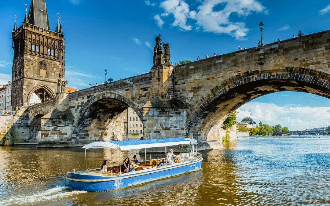 Prague Sightseeing Boat Cruise to Devil's Channel Image 1