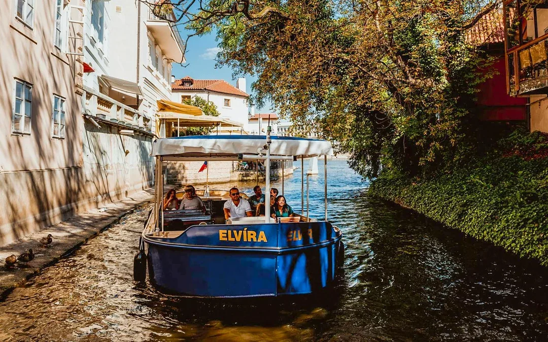 Prague Sightseeing Boat Cruise to Devil's Channel Image 6