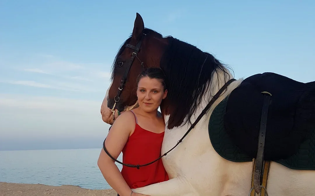 Premium 1 Hour Elite Desert Horseback Riding Adventure - Hurghada Image 5