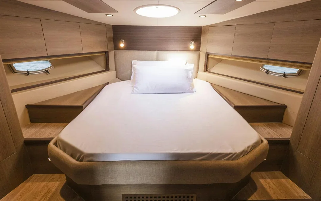 Private Luxury Yacht Rental from Dubai Harbour - Groups up to 12 Image 4