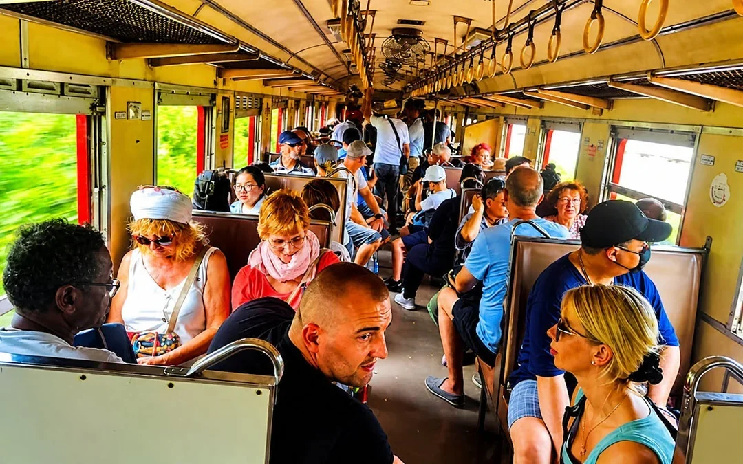 Private Tour: Maeklong Train Market, Floating Market and Klo Image 1