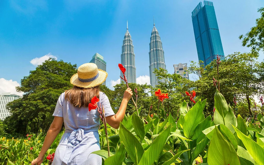 Professional Photoshoot Outside Petronas Towers Image 3