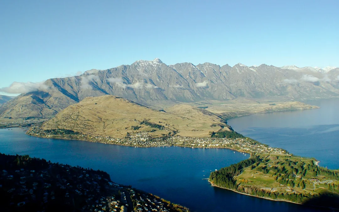 Queenstown 25-Minute Helicopter Flight to The Remarkables with Alpine Landing Image 3