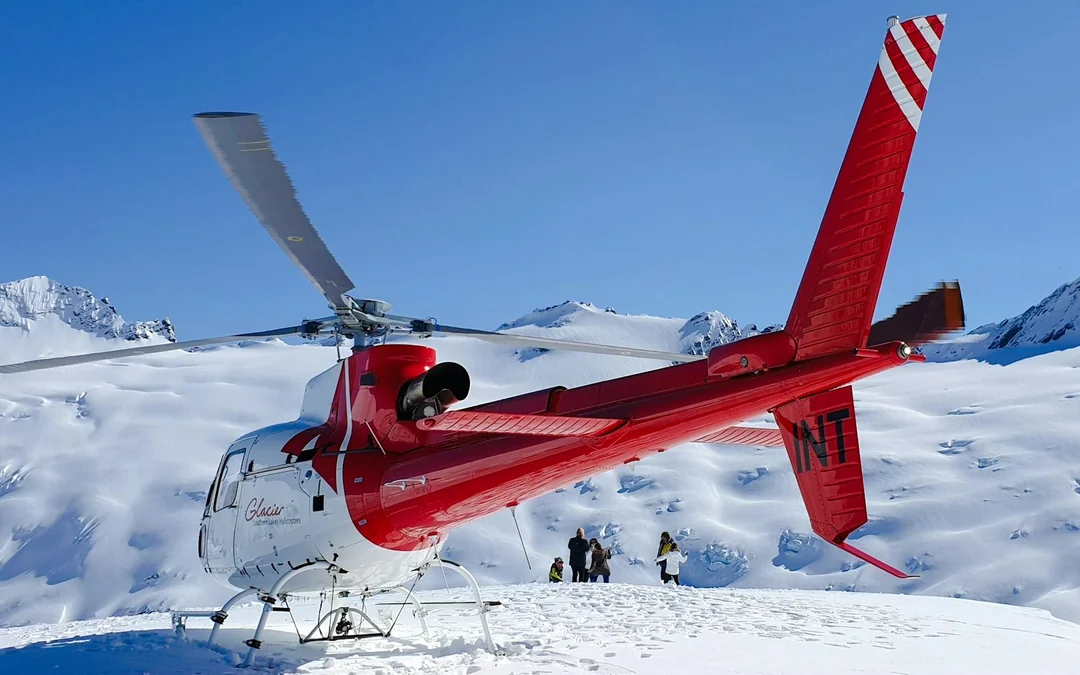Queenstown Helicopter Flight to Mount Aspiring National Park & Earnslaw Burn with Glacier Landing Image 2