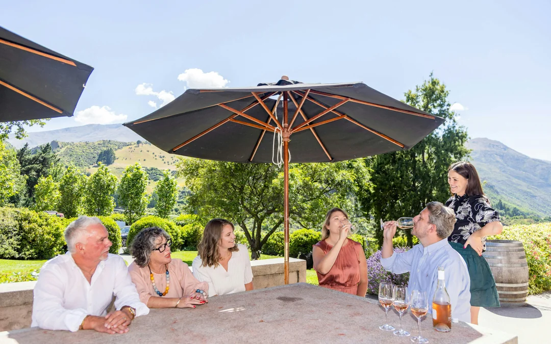 Queenstown Small Group Wine Tour Image 2