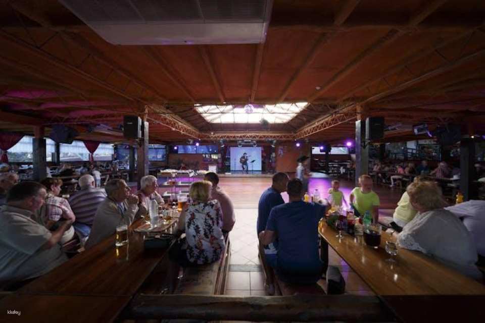 Rancho Texas Lanzarote Park with transfers