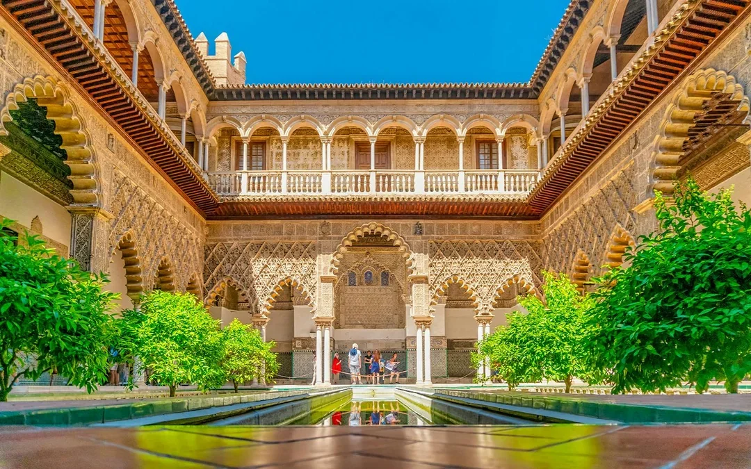 Real Alcázar Skip-the-Line Tickets with Free Seville Walking Tour Image 4