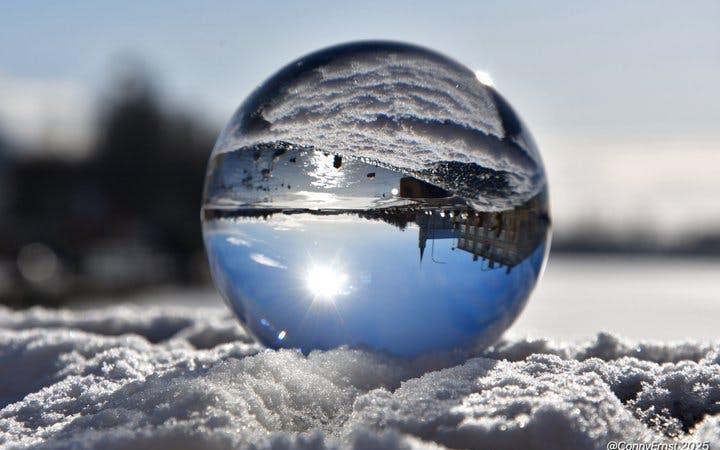 Reykjavik Guided Walking Tour of Landmarks and Hidden Gems with Icelandic Sweets Tasting Image 5