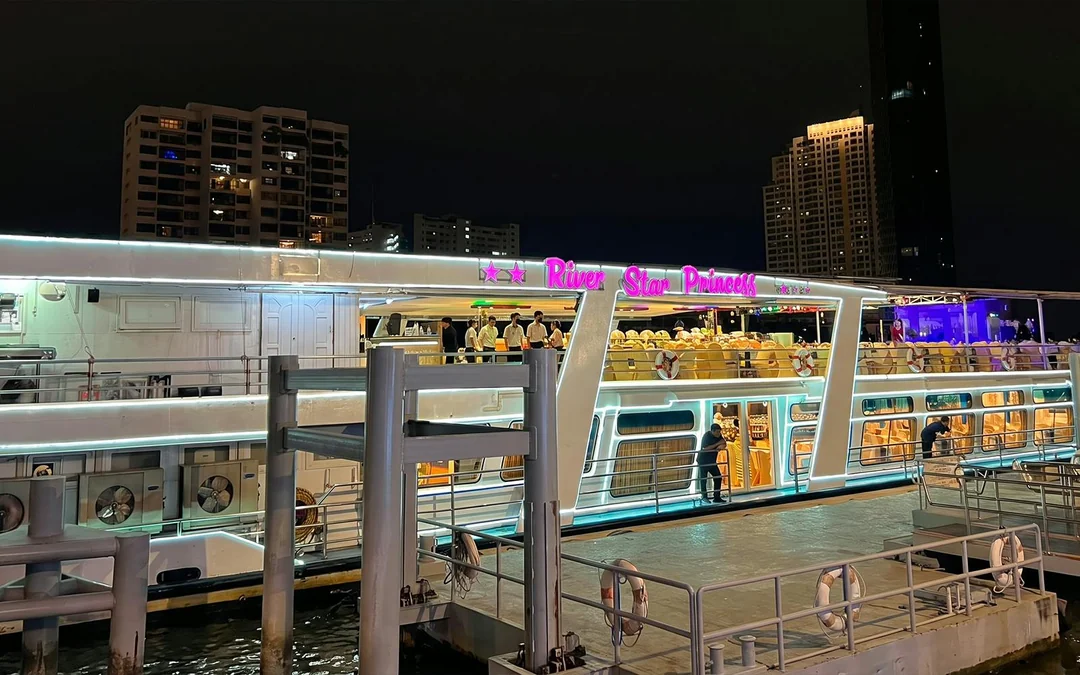 River Star Princess Dinner Cruise with Khon Performance Image 3