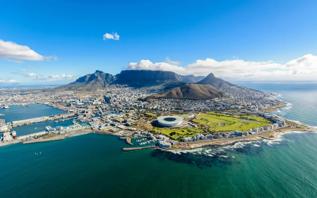 Robben Island & Table Mountain Full-Day Tour with Cable Car and Transfers Image 11