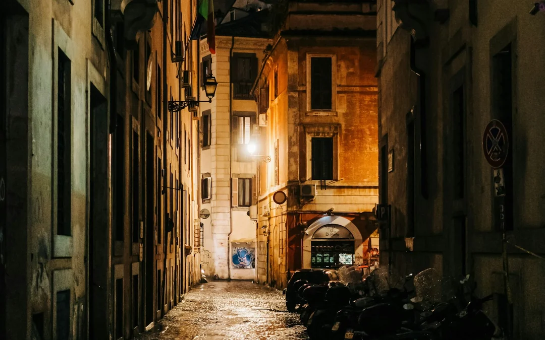 Rome Night Ghosts and Mysteries Small-Group Walking Tour with Dowsing Rods Image 4