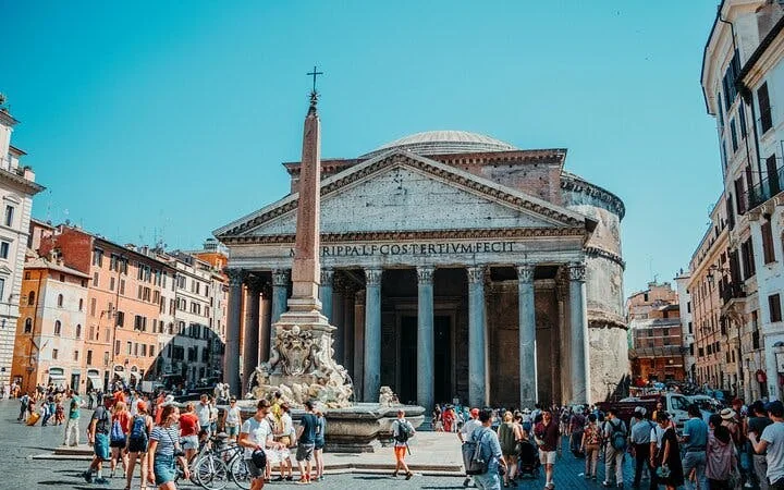 Rome Walking Tour of St. Peter’s Square, Castel Sant’Angelo, Pantheon Image 3