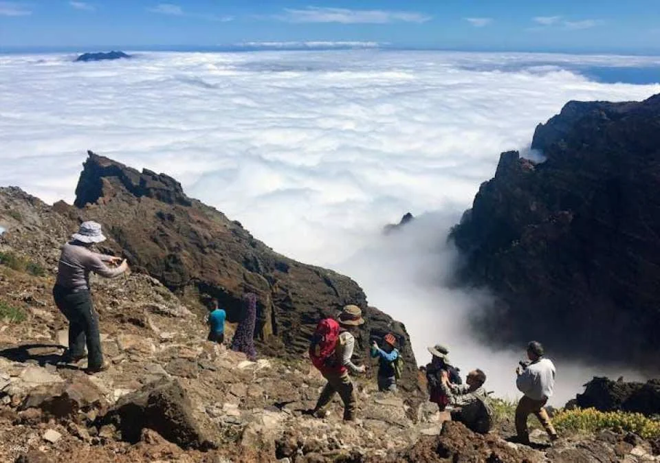 Roque de Los Muchachos and sunset hiking tour with transfer