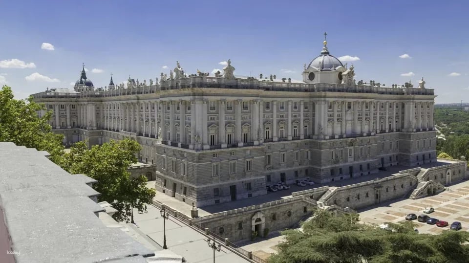Royal Palace of Madrid: Fast Track Entry | Madrid