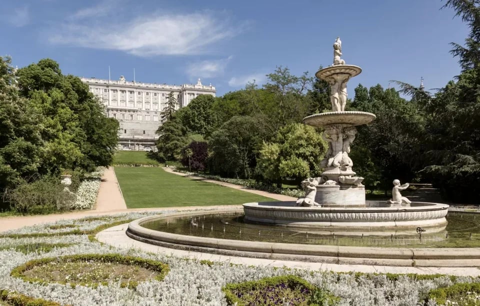Royal Palace of Madrid: Fast Track Entry | Madrid