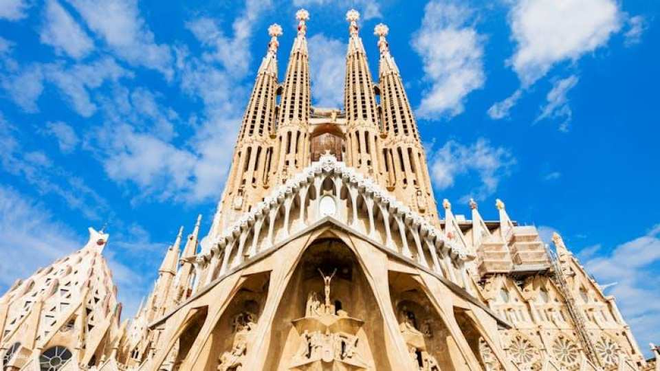 Sagrada Familia tickets and guided visit