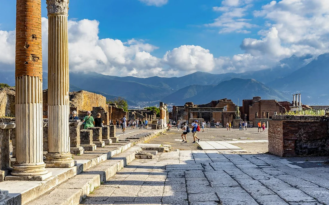Salerno Port: Pompeii Guided Tour with Transfers Image 3