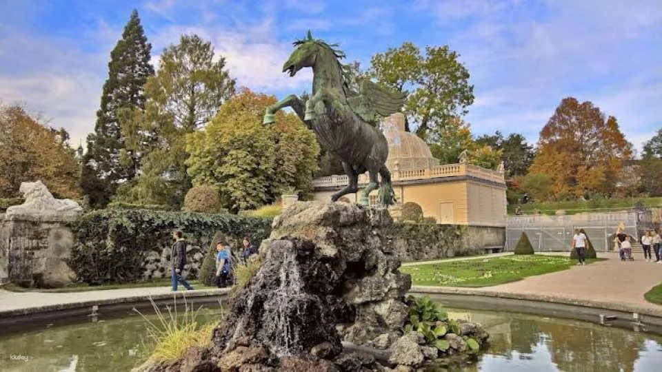 Salzburg City Tour with a historian