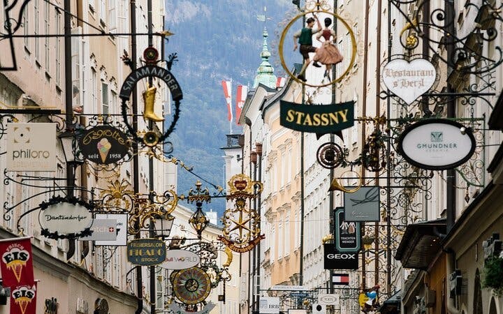 Salzburg Music History: Self-Guided City Exploration Game Image 2