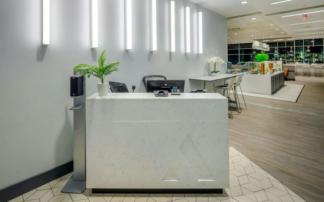 San Diego International Airport: Aspire Lounge at Terminal 2 Image 4