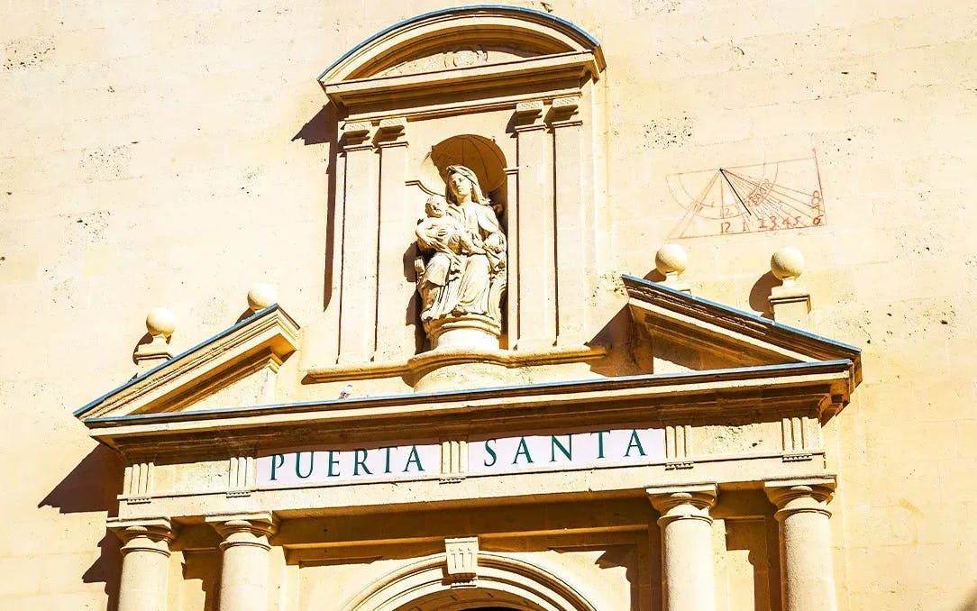 San Nicolás Church Skip-the-Ticket-Line Entry Ticket Image 4