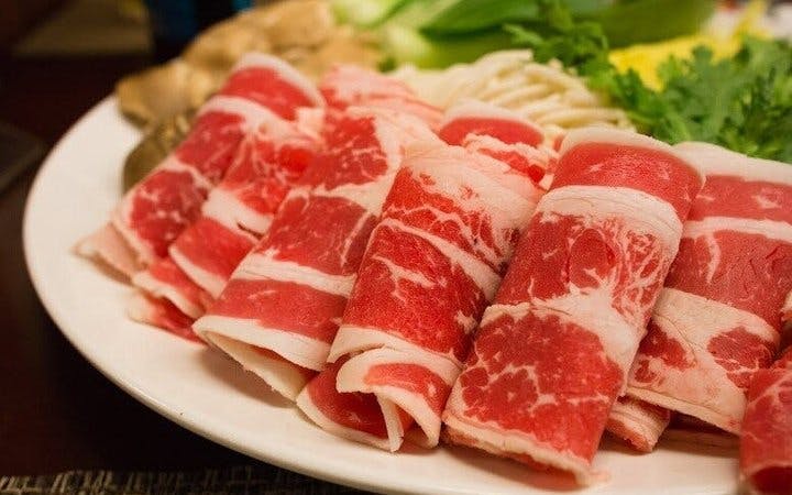Sapa Guided Local Market Tour and Traditional Hotpot Meal Experience Image 2