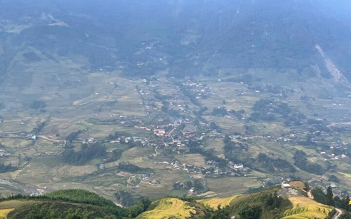 Sapa Private 2-Day Car Tour with Guided Visits and Homestay in Ta Van, Meals Included Image 3