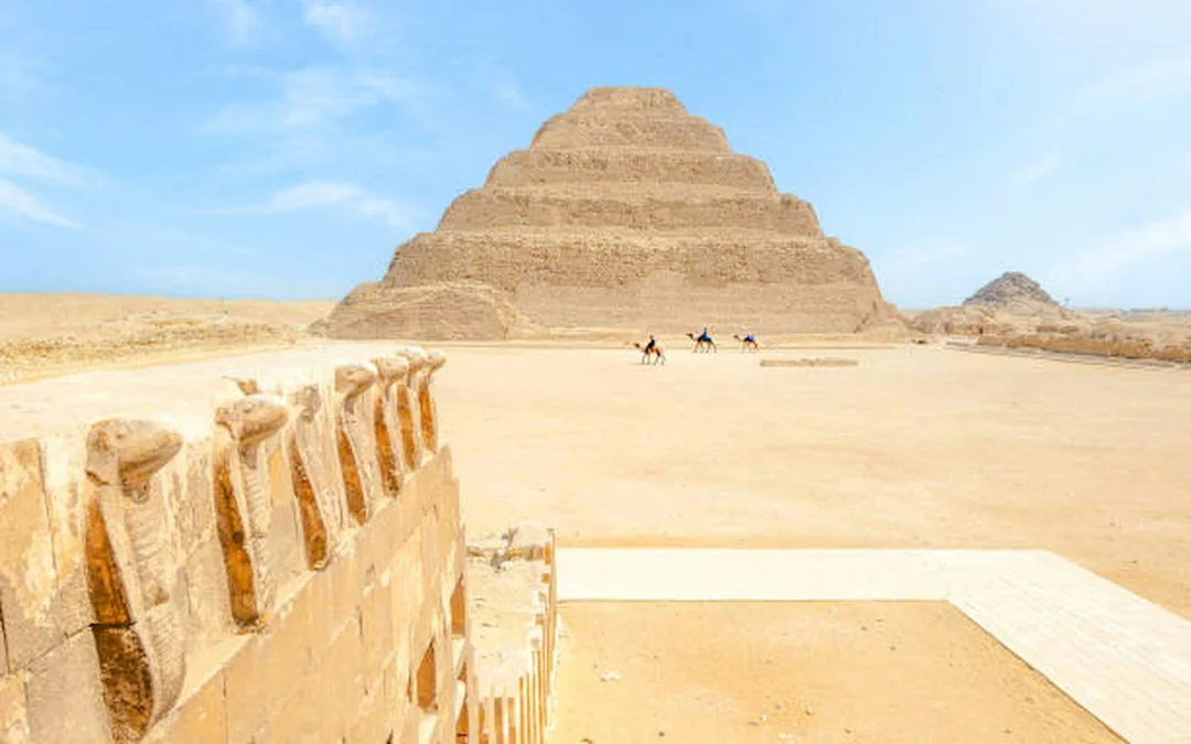 Saqqara, Memphis and Dahshur Guided Day Trip with Lunch Image 2