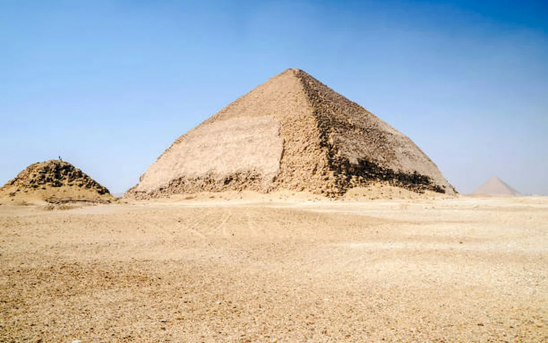 Saqqara, Memphis and Dahshur Guided Day Trip with Lunch Image 5
