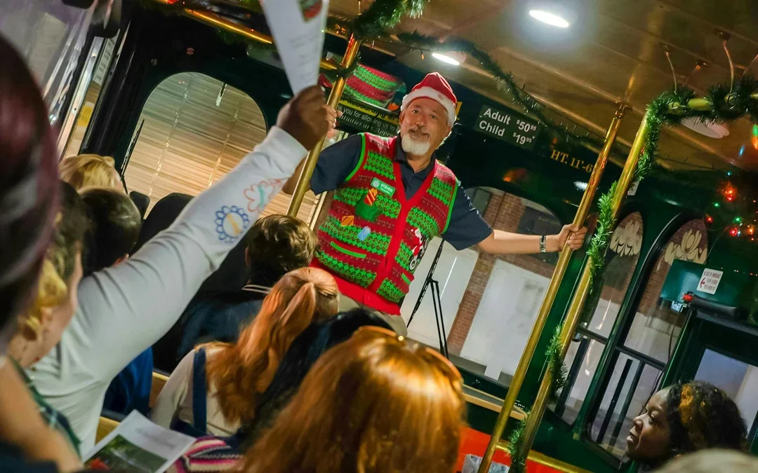 Savannah Holiday Sights and Festive Nights Image 3