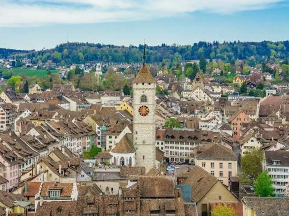 Schaffhausen city highlights walking tour with a local