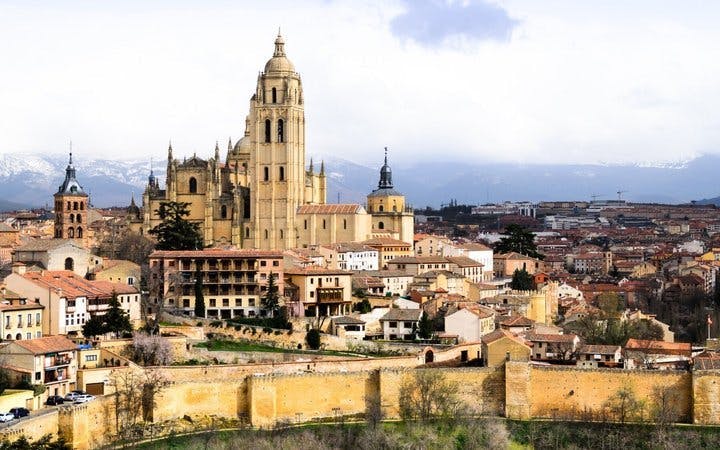 Segovia Self-Guided Walking Tour on Mobile App Image 3