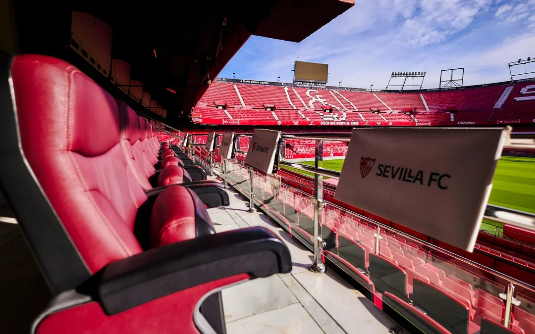 Sevilla FC: Ramón Sánchez-Pizjuán Stadium Tour with Audio Guide and Pitch Access Image 5