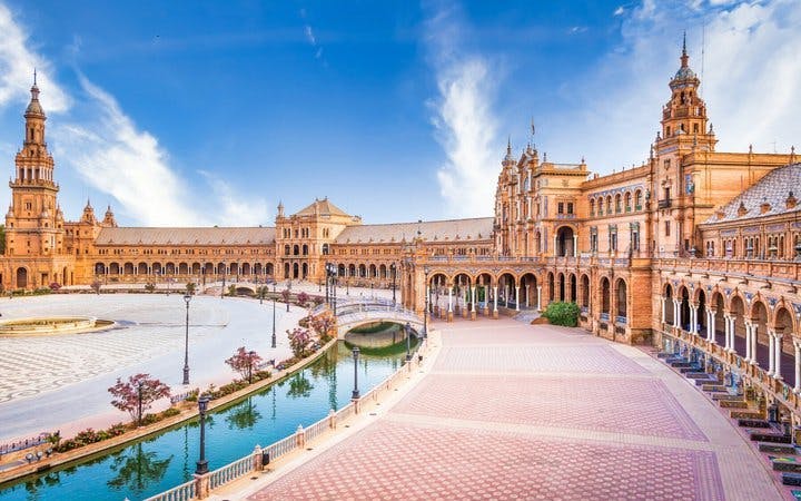 Seville Self-Guided Walking Tour on Mobile App Image 3