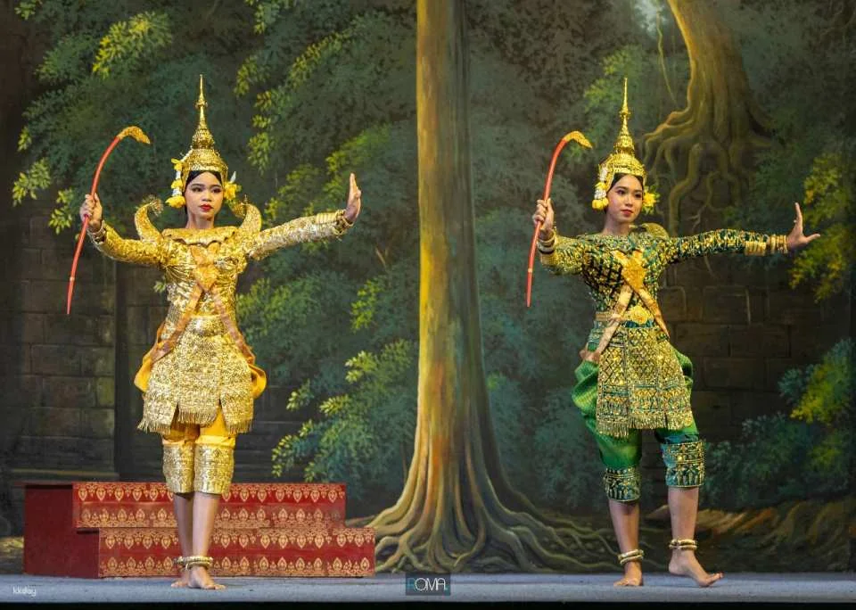 Siem Reap: Apsara Dance Show, Buffet Dinner and Hotel Tuk-Tuk Pickup and Drop off | Cambodia