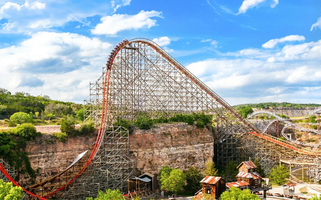 Six Flags Fiesta Texas One Day Ticket with Fright Fest Image 4