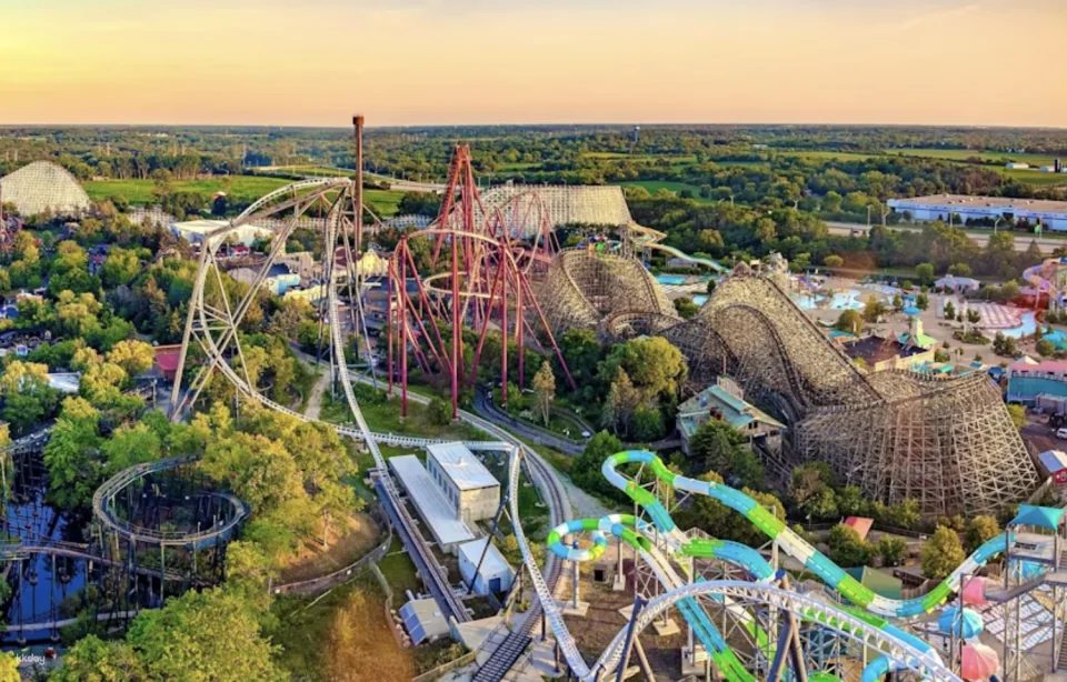 Six Flags Great America Admission Ticket